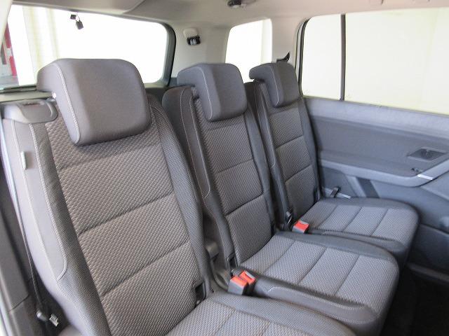 ゴルフトゥーラン TSI コンフォートライン アダプティブクルーズコントロール レーンチェンジアシストシステム フロントアシスト トラベルアシスト 16インチ純正アルミホイール 3列シート(10枚目)