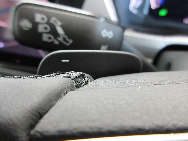 ゴルフトゥーラン TSI コンフォートライン アダプティブクルーズコントロール レーンチェンジアシストシステム フロントアシスト トラベルアシスト 16インチ純正アルミホイール 3列シート(19枚目)