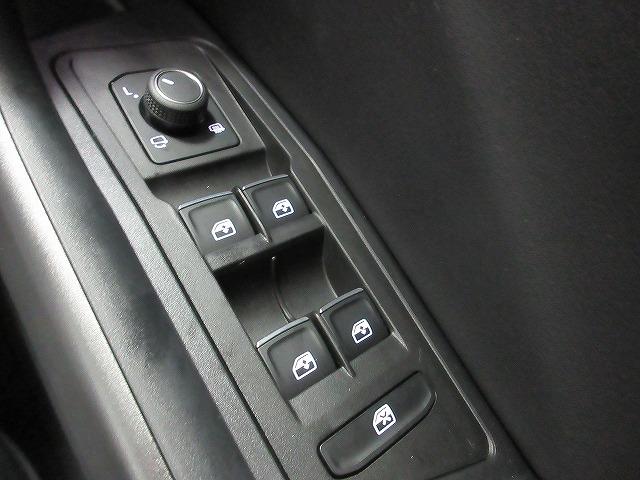 T-ロック TDI スタイル パワーテールゲート IQ.LIGHT アダプティブクルーズコントロールレーンキープアシストシステム トラベルアシスト 純正17インチアルミホイール(20枚目)