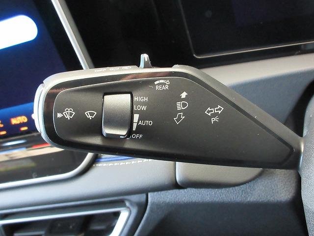 ティグアン ｅＴＳＩ　Ｒライン　アラウンドビューカメラ　ＩＱ．ＬＩＧＨＴ　アンビエントライト　レーンキープアシストシステム　パワーテールゲート　フロントアシスト（21枚目）