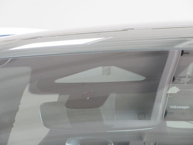 ティグアン ｅＴＳＩ　Ｒライン　アラウンドビューカメラ　ＩＱ．ＬＩＧＨＴ　アンビエントライト　レーンキープアシストシステム　パワーテールゲート　フロントアシスト（44枚目）