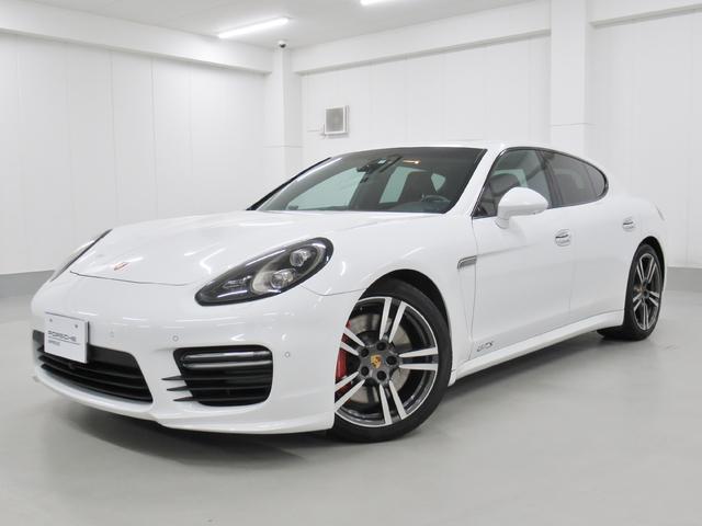 GTS PDK 4WD 内装色 ブラック ガーネットレッド(8枚目)