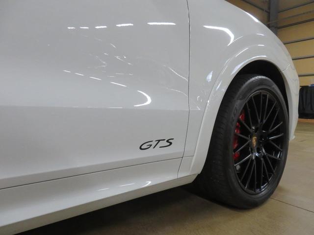 ＧＴＳ　ＧＴＳインテリア／スポーツクロノ／ＬＥＤマトリックス／レーンキープアシスト／プライバシーガラス／Ｅｘｃｌｕｓｉｖｅデザインセレクターレバー／シートヒーター／アンビエントライト(56枚目)