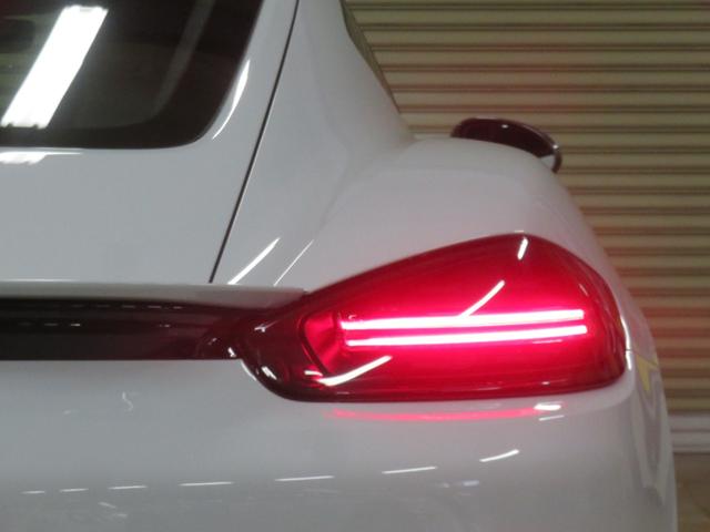 ７１８ケイマン ７１８ケイマンＴ　７１８Ｔインテリア／スポーツデザイン／ＬＥＤヘッドライト（ＰＤＬＳ）／電動格納ミラー／シートヒーター／キーレスエントリー／パワーステアリング　プラス／テールライト（ティンテッド）（69枚目）