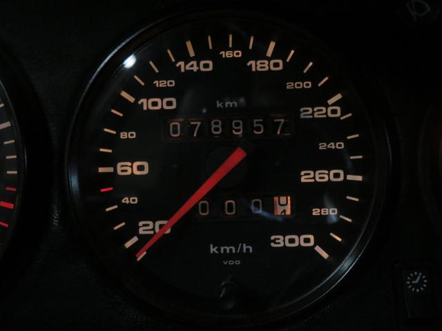 ９１１ ９１１カレラ　６Ｍ／Ｔ　ＣＵＰ　ホイール１７インチ　（アルミ）／リヤ　ワイパー／エアコン／ハイマウント・ブレーキ・ランプ／キセノンヘッドライト／純正フロント・リアスポイラー（20枚目）