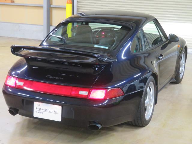 ９１１ ９１１カレラ　６Ｍ／Ｔ　ＣＵＰ　ホイール１７インチ　（アルミ）／リヤ　ワイパー／エアコン／ハイマウント・ブレーキ・ランプ／キセノンヘッドライト／純正フロント・リアスポイラー（56枚目）