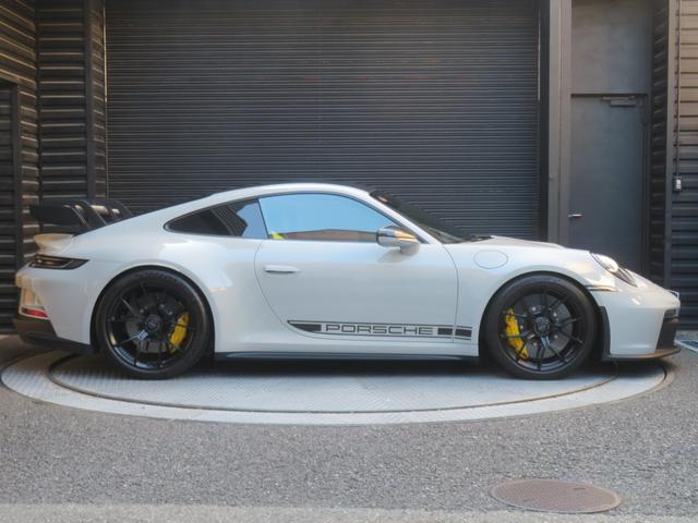 ９１１ ９１１ＧＴ３　レザー　Ｒａｃｅ－Ｔｅｘインテリア（コントラストカラーステッチ）／３Ｄプリント（ソフト硬度）フルバケ／ＰＣＣＢ／カーボンルーフ／ＬＥＤマトリックス／Ｆリフト／ミラー上部トリム（カーボン）／ＢＯＳＥ（11枚目）