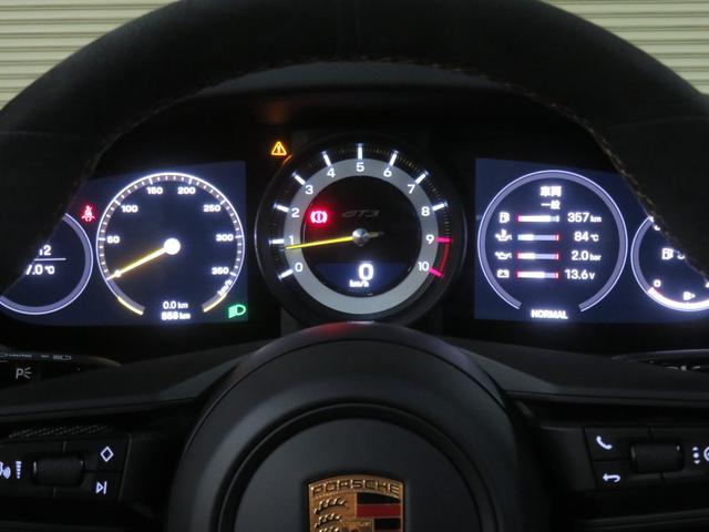 ９１１ ９１１ＧＴ３　レザー　Ｒａｃｅ－Ｔｅｘインテリア（コントラストカラーステッチ）／３Ｄプリント（ソフト硬度）フルバケ／ＰＣＣＢ／カーボンルーフ／ＬＥＤマトリックス／Ｆリフト／ミラー上部トリム（カーボン）／ＢＯＳＥ（17枚目）