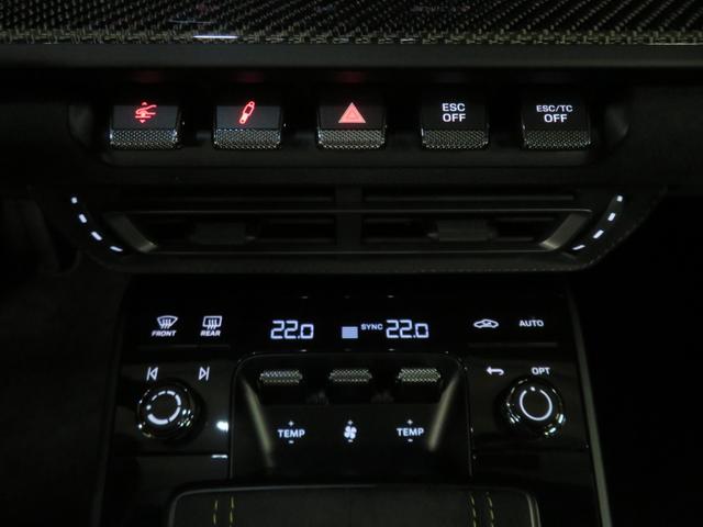 ９１１ ９１１ＧＴ３　レザー　Ｒａｃｅ－Ｔｅｘインテリア（コントラストカラーステッチ）／３Ｄプリント（ソフト硬度）フルバケ／ＰＣＣＢ／カーボンルーフ／ＬＥＤマトリックス／Ｆリフト／ミラー上部トリム（カーボン）／ＢＯＳＥ（28枚目）