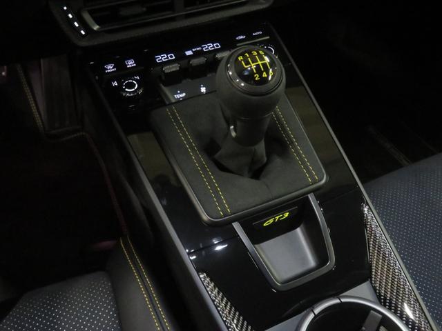 ９１１ ９１１ＧＴ３　レザー　Ｒａｃｅ－Ｔｅｘインテリア（コントラストカラーステッチ）／３Ｄプリント（ソフト硬度）フルバケ／ＰＣＣＢ／カーボンルーフ／ＬＥＤマトリックス／Ｆリフト／ミラー上部トリム（カーボン）／ＢＯＳＥ（29枚目）