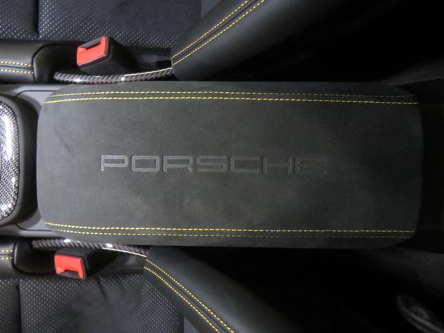 ９１１ ９１１ＧＴ３　レザー　Ｒａｃｅ－Ｔｅｘインテリア（コントラストカラーステッチ）／３Ｄプリント（ソフト硬度）フルバケ／ＰＣＣＢ／カーボンルーフ／ＬＥＤマトリックス／Ｆリフト／ミラー上部トリム（カーボン）／ＢＯＳＥ（31枚目）