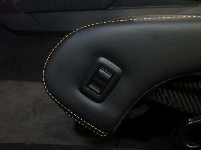 ９１１ ９１１ＧＴ３　レザー　Ｒａｃｅ－Ｔｅｘインテリア（コントラストカラーステッチ）／３Ｄプリント（ソフト硬度）フルバケ／ＰＣＣＢ／カーボンルーフ／ＬＥＤマトリックス／Ｆリフト／ミラー上部トリム（カーボン）／ＢＯＳＥ（35枚目）