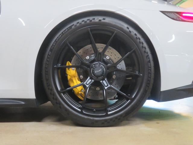 ９１１ ９１１ＧＴ３　レザー　Ｒａｃｅ－Ｔｅｘインテリア（コントラストカラーステッチ）／３Ｄプリント（ソフト硬度）フルバケ／ＰＣＣＢ／カーボンルーフ／ＬＥＤマトリックス／Ｆリフト／ミラー上部トリム（カーボン）／ＢＯＳＥ（49枚目）