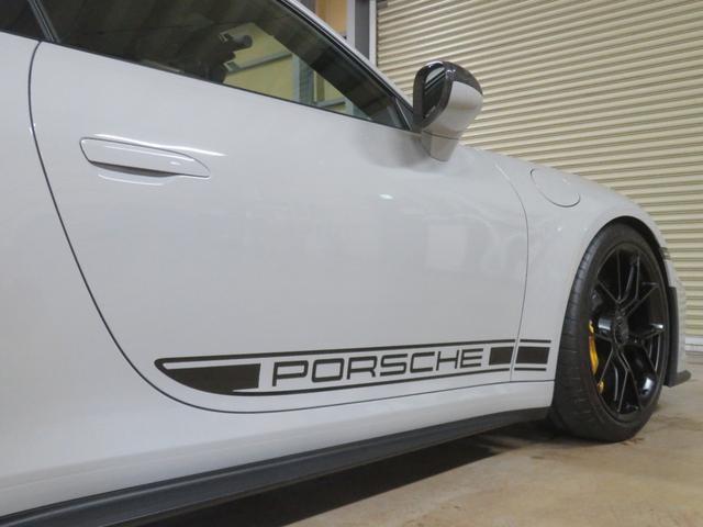 ９１１ ９１１ＧＴ３　レザー　Ｒａｃｅ－Ｔｅｘインテリア（コントラストカラーステッチ）／３Ｄプリント（ソフト硬度）フルバケ／ＰＣＣＢ／カーボンルーフ／ＬＥＤマトリックス／Ｆリフト／ミラー上部トリム（カーボン）／ＢＯＳＥ（51枚目）