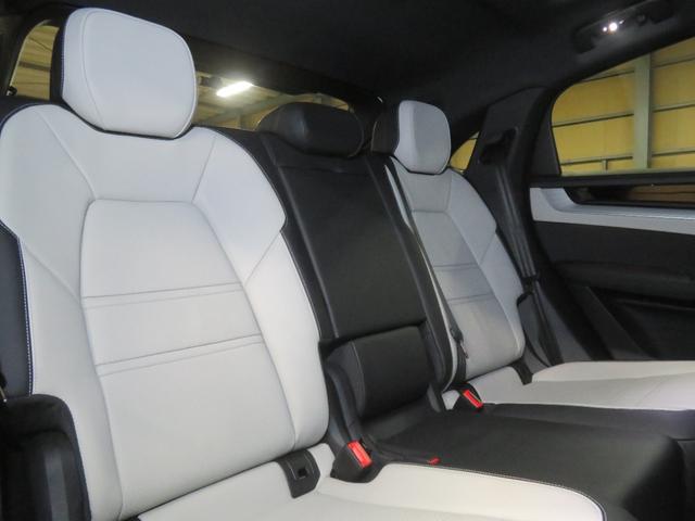 カイエンクーペ ベースグレード レザーインテリア/22AW 911 Turbo Design/HDマトリックス/エアサス/SportDesign/BOSE/HUD/ソフトクローズドア/プライバシーガラス/エアクオリティシステム(45枚目)