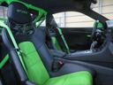 ９１１ＧＴ３ＲＳ　ブラックレザーインテリアコントラストカラーリザードグリーン／Ｆリフト／ＰＤＬＳ／クロノパッケージ／リバーシングカメラ／カーボンドアシルガード（発光式）／ロールケージリザードグリーン（37枚目）