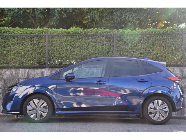 ノート Ｘ　ユーザー様買取　純正ナビ　テレビ　３６０°カメラ　ＥＴＣ　オートエアコン　デジタルインナーミラー（8枚目）