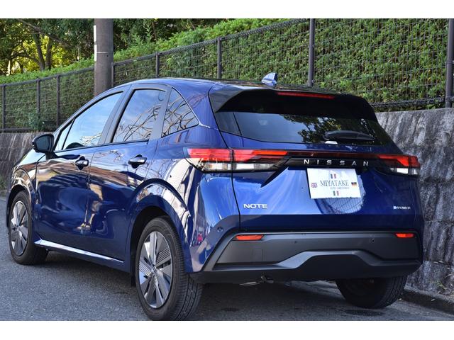 ノート Ｘ　ユーザー様買取　純正ナビ　テレビ　３６０°カメラ　ＥＴＣ　オートエアコン　デジタルインナーミラー（43枚目）