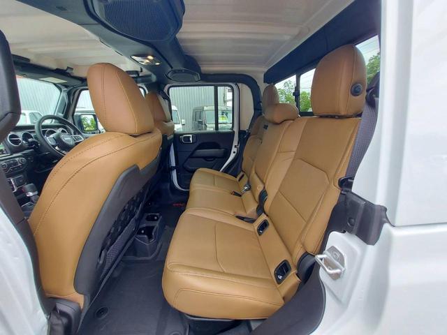 ジープ・グラディエーター ルビコン(8枚目)