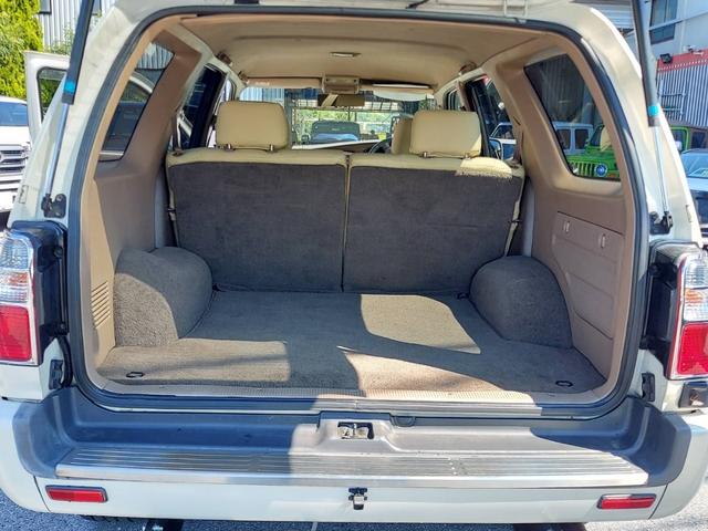 ハイラックスサーフ SSR-X(9枚目)