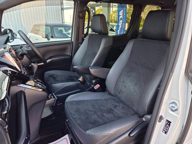 ヴォクシー ＺＳ　煌ＩＩＩ（7枚目）