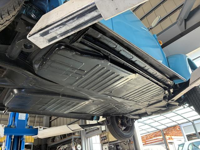 ビートル 12V 右ハンドル・ディーラー車・フロントディスクブレーキ・オーバーホール済1600ccエンジン・ノーマル車高(31枚目)