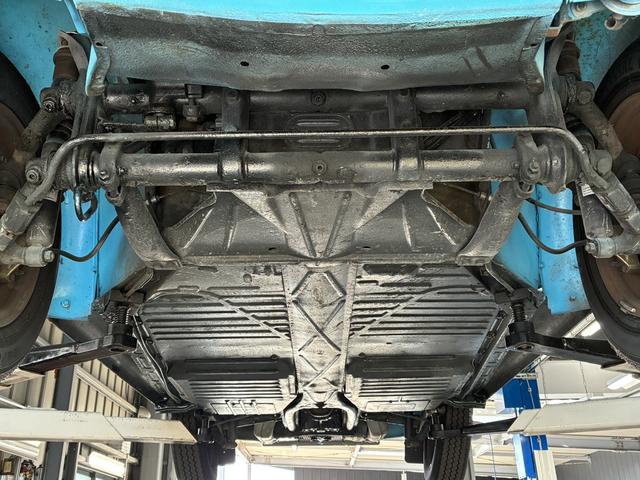 ビートル 12V 右ハンドル・ディーラー車・フロントディスクブレーキ・オーバーホール済1600ccエンジン・ノーマル車高(33枚目)