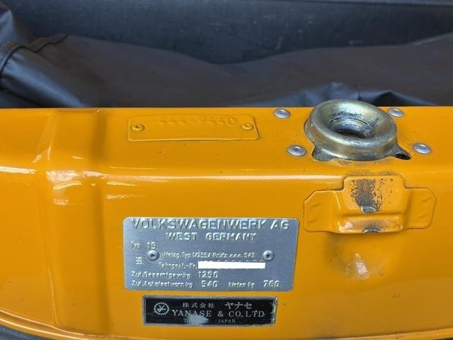 ビートル 1303Sカブリオレ ドイツ最終モデルコンバーチブル・左ハンドル・ディーラー車・エンジンオーバーホール済1600cc・インジェクション(30枚目)