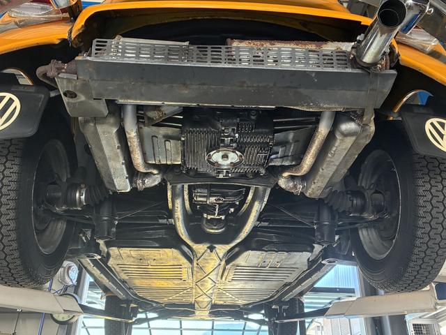 ビートル 1303Sカブリオレ ドイツ最終モデルコンバーチブル・左ハンドル・ディーラー車・エンジンオーバーホール済1600cc・インジェクション(34枚目)