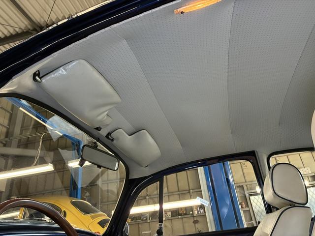 ビートル 1600i ビンテージスタイル・メキシコビートル・左ハンドル・フロントローダウン・ウッドステアリング・エアコン・フロントディスクブレーキ・インジェクション(20枚目)