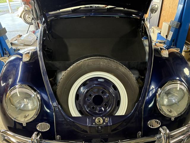 ビートル 1600i ビンテージスタイル・メキシコビートル・左ハンドル・フロントローダウン・ウッドステアリング・エアコン・フロントディスクブレーキ・インジェクション(29枚目)