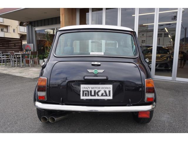 MINI クーパー センターメーターの為走行不明 自社ユーザー様買取り車輌(3枚目)