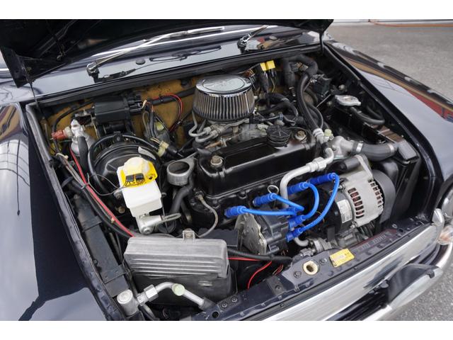 MINI クーパー センターメーターの為走行不明 自社ユーザー様買取り車輌(17枚目)