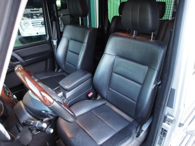 ブラックレザーシート／