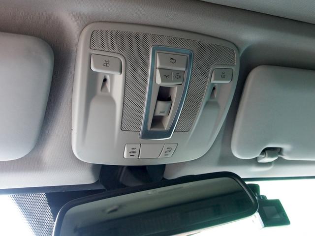 サンルーフスイッチ／室内灯