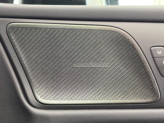 Ｖ６０ Ｂ５　Ｒデザイン　認定中古車　ｈａｒｍａｎ／ｋａｒｄｏｎ　３６０°ビューカメラ　禁煙車　インテリセーフ　純正ナビ　シートベンチレーション　メモリー機能付きパワーシート　Ａｐｐｌｅ　Ｃａｒ　Ｐｌａｙ　フルセグＴＶ（34枚目）