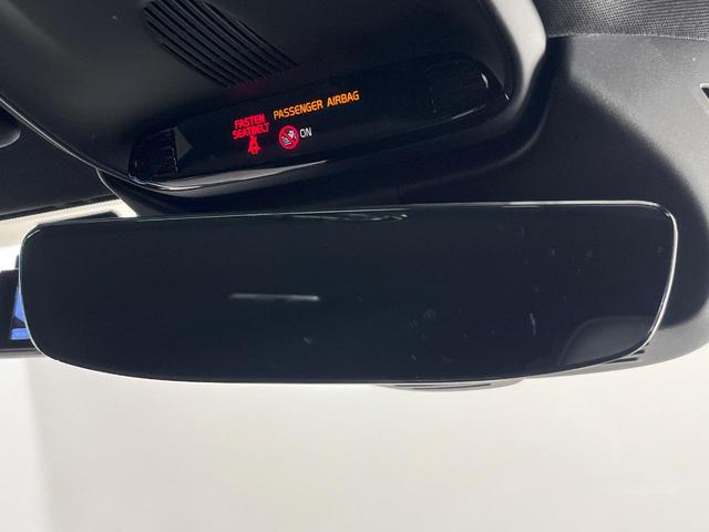 Ｖ６０ Ｂ５　Ｒデザイン　認定中古車　ｈａｒｍａｎ／ｋａｒｄｏｎ　３６０°ビューカメラ　禁煙車　インテリセーフ　純正ナビ　シートベンチレーション　メモリー機能付きパワーシート　Ａｐｐｌｅ　Ｃａｒ　Ｐｌａｙ　フルセグＴＶ（58枚目）