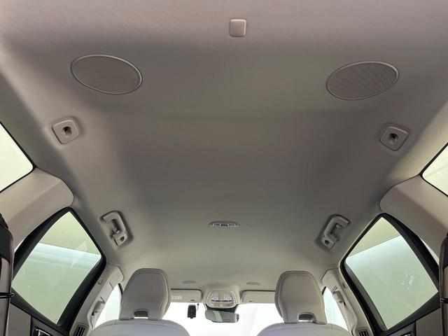Ｖ６０ アルティメット　Ｂ４　認定中古車　純正９インチナビ　Ｇｏｏｇｌｅモデル　ｈａｒｍａｎ／ｋａｒｄｏｎ　白革シート　３６０°ビューカメラ　シートベンチレーション　パワーシート　パワーバックドア　ＬＥＤヘッドライト　ルーフレール（22枚目）