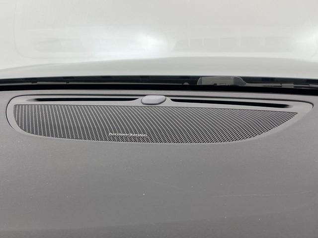 Ｖ６０ Ｂ５　インスクリプション　認定中古車　純正９インチナビ　Ｂｏｗｅｒｓ＆Ｗｉｌｋｉｎｓ　白革シート　３６０°ビューカメラ　パイロットアシスト　シートベンチレーション　パワーシート　Ａｐｐｌｅ　Ｃａｒ　Ｐｌａｙ　Ｂｌｕｅｔｏｏｔｈ（5枚目）