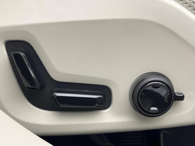 Ｖ６０ Ｂ５　インスクリプション　認定中古車　純正９インチナビ　Ｂｏｗｅｒｓ＆Ｗｉｌｋｉｎｓ　白革シート　３６０°ビューカメラ　パイロットアシスト　シートベンチレーション　パワーシート　Ａｐｐｌｅ　Ｃａｒ　Ｐｌａｙ　Ｂｌｕｅｔｏｏｔｈ（8枚目）
