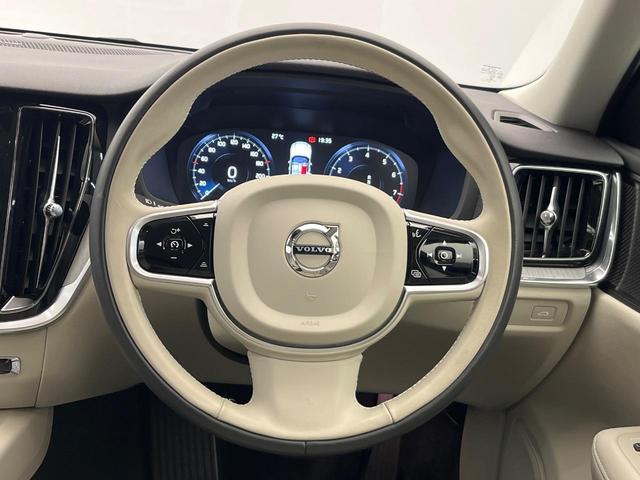 Ｖ６０ Ｂ５　インスクリプション　認定中古車　純正９インチナビ　Ｂｏｗｅｒｓ＆Ｗｉｌｋｉｎｓ　白革シート　３６０°ビューカメラ　パイロットアシスト　シートベンチレーション　パワーシート　Ａｐｐｌｅ　Ｃａｒ　Ｐｌａｙ　Ｂｌｕｅｔｏｏｔｈ（11枚目）