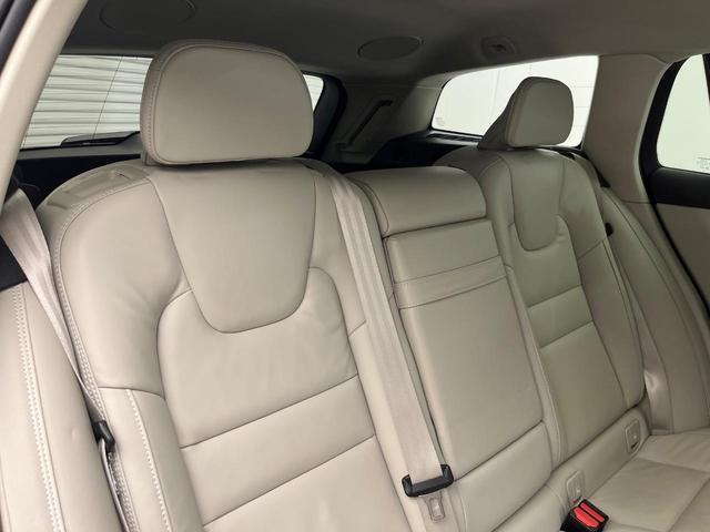 Ｖ６０ Ｂ５　インスクリプション　認定中古車　純正９インチナビ　Ｂｏｗｅｒｓ＆Ｗｉｌｋｉｎｓ　白革シート　３６０°ビューカメラ　パイロットアシスト　シートベンチレーション　パワーシート　Ａｐｐｌｅ　Ｃａｒ　Ｐｌａｙ　Ｂｌｕｅｔｏｏｔｈ（13枚目）