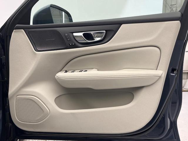 Ｖ６０ Ｂ５　インスクリプション　認定中古車　純正９インチナビ　Ｂｏｗｅｒｓ＆Ｗｉｌｋｉｎｓ　白革シート　３６０°ビューカメラ　パイロットアシスト　シートベンチレーション　パワーシート　Ａｐｐｌｅ　Ｃａｒ　Ｐｌａｙ　Ｂｌｕｅｔｏｏｔｈ（31枚目）