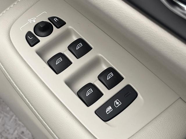 Ｖ６０ Ｂ５　インスクリプション　認定中古車　純正９インチナビ　Ｂｏｗｅｒｓ＆Ｗｉｌｋｉｎｓ　白革シート　３６０°ビューカメラ　パイロットアシスト　シートベンチレーション　パワーシート　Ａｐｐｌｅ　Ｃａｒ　Ｐｌａｙ　Ｂｌｕｅｔｏｏｔｈ（32枚目）