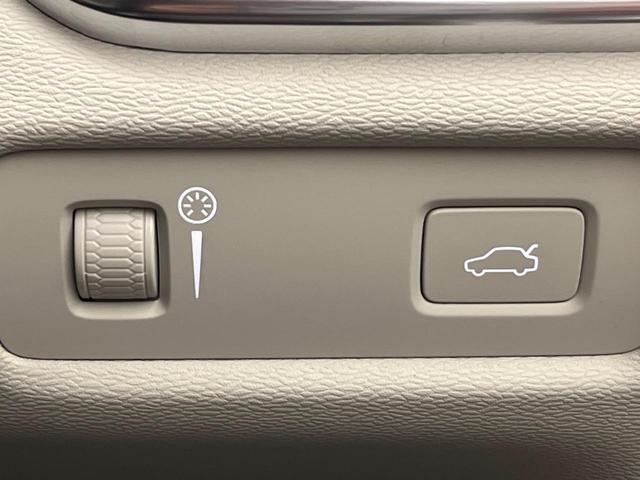 Ｖ６０ Ｂ５　インスクリプション　認定中古車　純正９インチナビ　Ｂｏｗｅｒｓ＆Ｗｉｌｋｉｎｓ　白革シート　３６０°ビューカメラ　パイロットアシスト　シートベンチレーション　パワーシート　Ａｐｐｌｅ　Ｃａｒ　Ｐｌａｙ　Ｂｌｕｅｔｏｏｔｈ（36枚目）