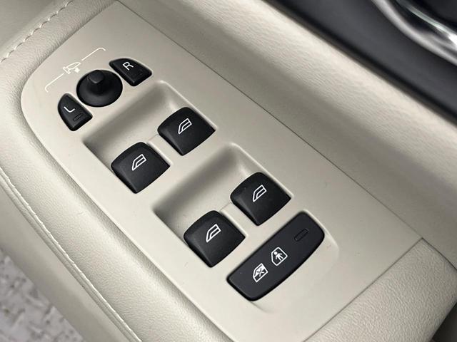 Ｖ６０ Ｔ５　インスクリプション　純正９インチナビ　白革シート　ｈａｒｍａｎ／ｋａｒｄｏｎ　３６０°ビューカメラ　パイロットアシスト　パワーシート　シートベンチレーション　パワーシート　Ａｐｐｌｅ　Ｃａｒ　Ｐｌａｙ　Ｂｌｕｅｔｏｏｔｈ（33枚目）