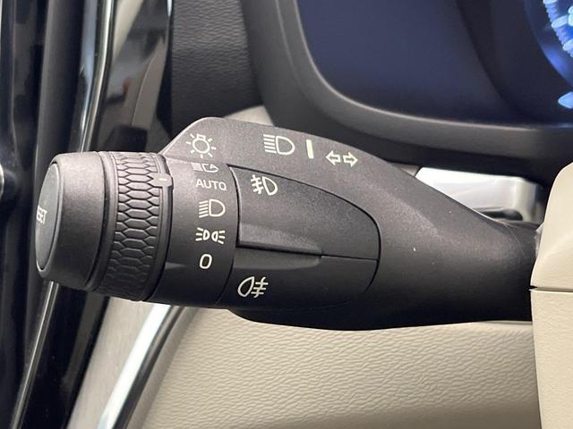 Ｖ６０ Ｔ５　インスクリプション　純正９インチナビ　白革シート　ｈａｒｍａｎ／ｋａｒｄｏｎ　３６０°ビューカメラ　パイロットアシスト　パワーシート　シートベンチレーション　パワーシート　Ａｐｐｌｅ　Ｃａｒ　Ｐｌａｙ　Ｂｌｕｅｔｏｏｔｈ（41枚目）