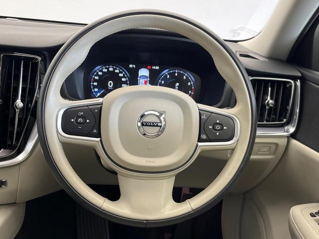 V60 T5 モメンタム 純正9インチナビ 禁煙車 インテリセーフ シートベンチレーション メモリー機能付きパワーシート Bluetooth フルセグTV LEDヘッドライト ブラインドスポットインフォメーション(11枚目)