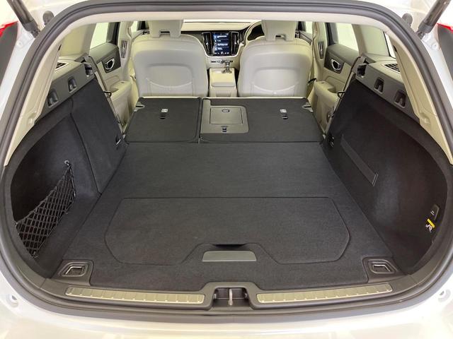 V60 T5 モメンタム 純正9インチナビ 禁煙車 インテリセーフ シートベンチレーション メモリー機能付きパワーシート Bluetooth フルセグTV LEDヘッドライト ブラインドスポットインフォメーション(22枚目)