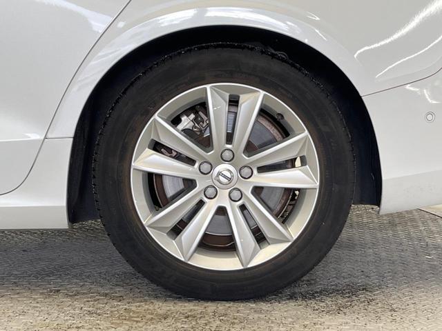 V60 T5 モメンタム 純正9インチナビ 禁煙車 インテリセーフ シートベンチレーション メモリー機能付きパワーシート Bluetooth フルセグTV LEDヘッドライト ブラインドスポットインフォメーション(24枚目)